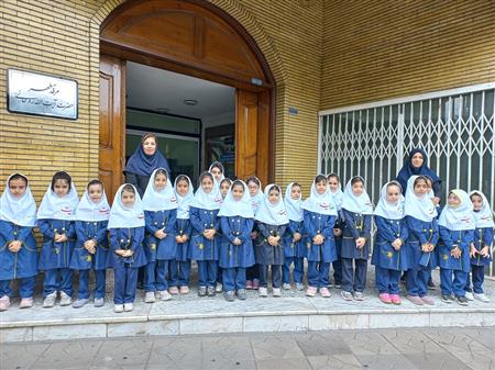 بازدید مدارس از کتابخانه