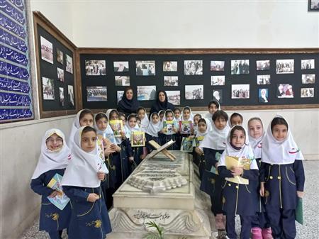 بازدید مدارس از کتابخانه