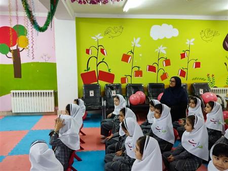 اجرای برنامه های فرهنگی با مشارکت مدارس در بخش کودک